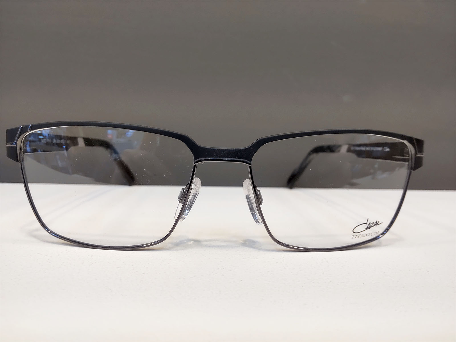 CAZAL MOD7110 (カラー：003　ガンメタリックマットXガンメタリック)