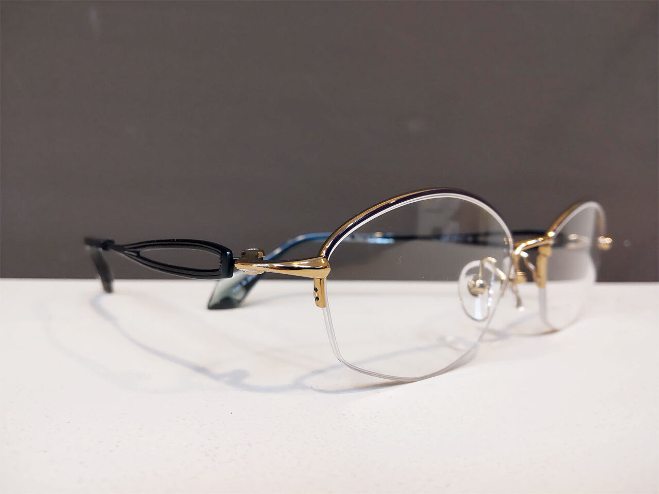 Pas a Pas 2124(G/LF: ゴールド/リーフ)