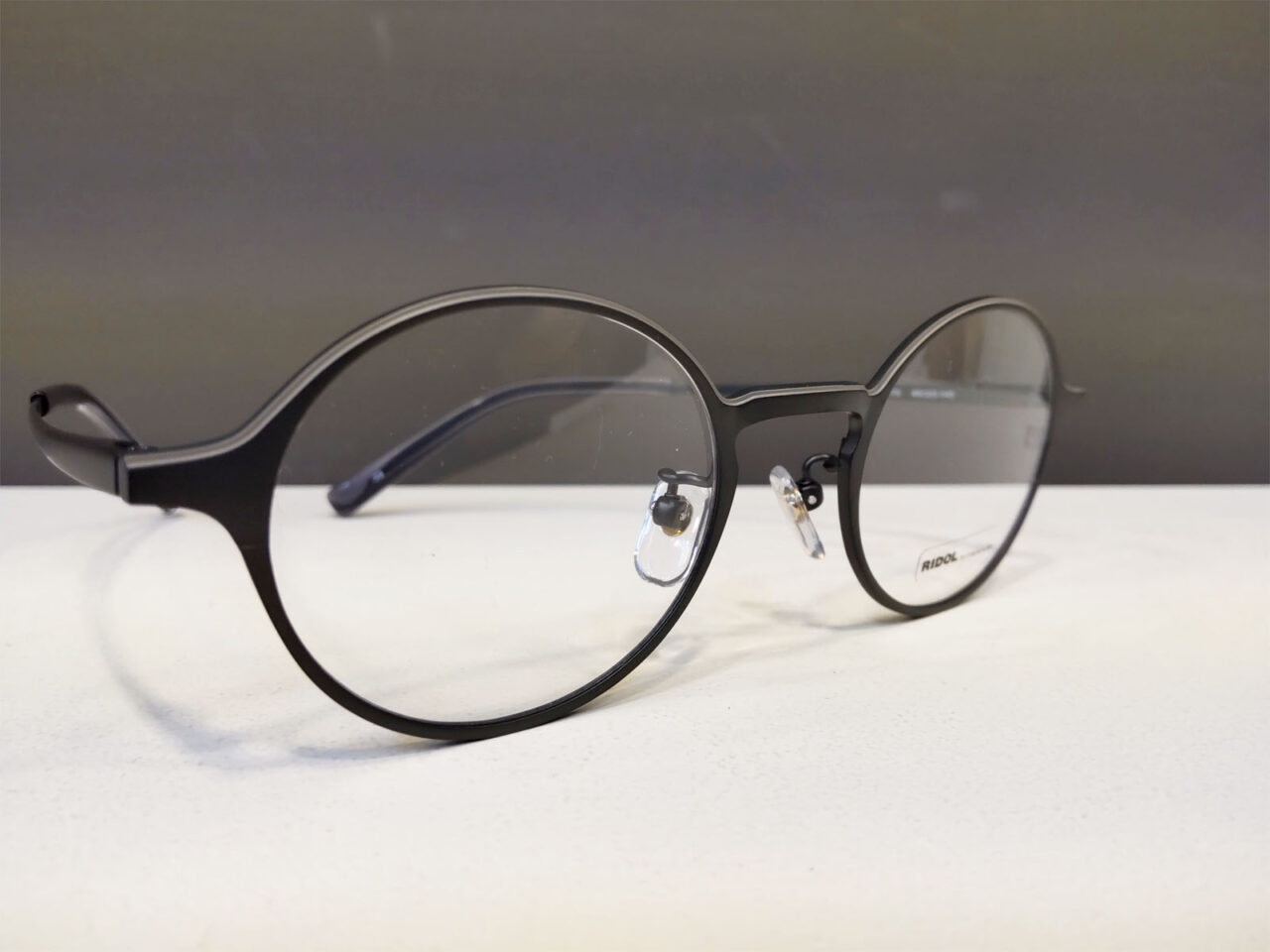 RIDOL R-170-08（08: IPマットブラック x マットイエローブラウン・限定カラー）