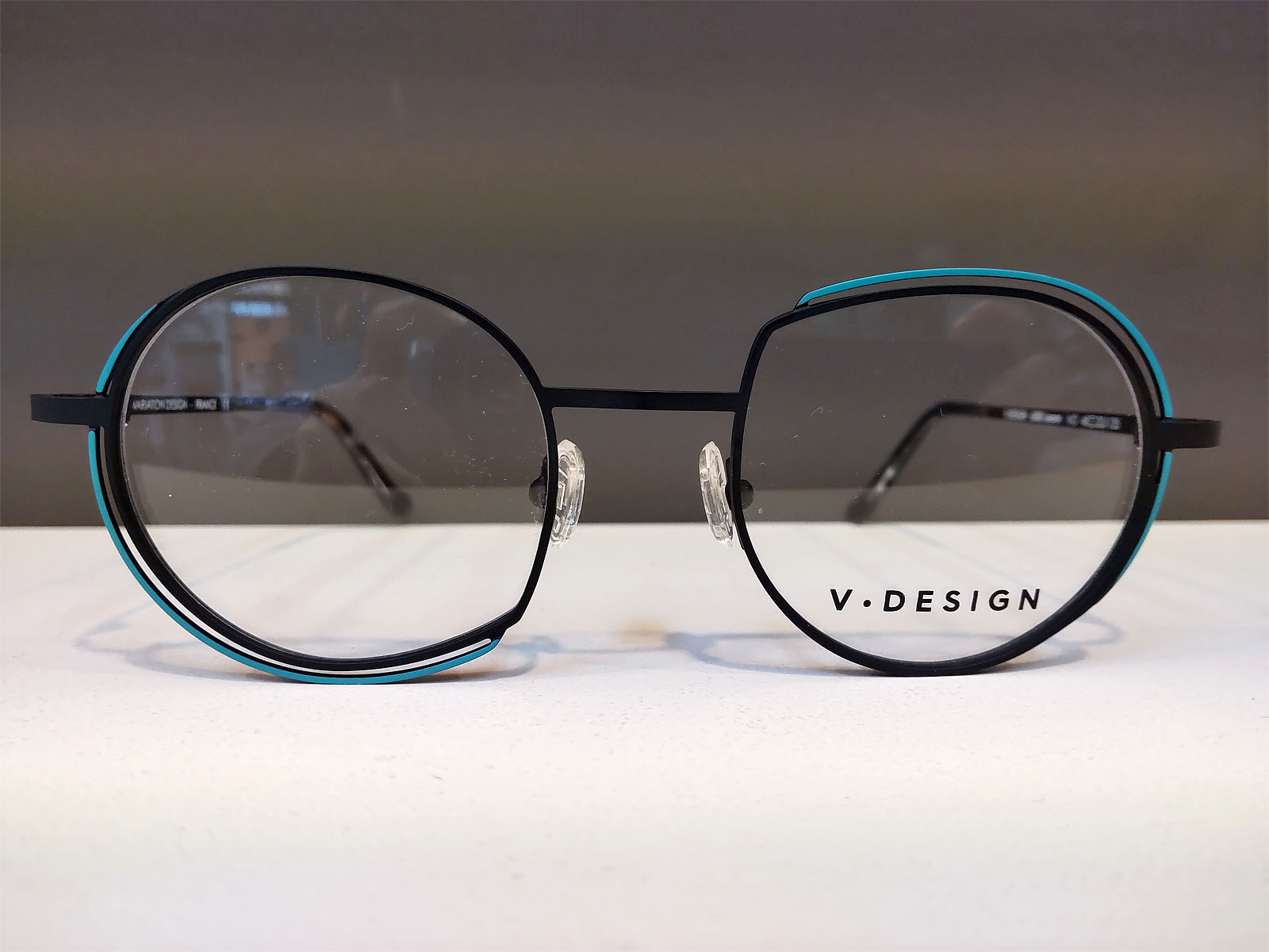 V.DESIGN 6000 (Leann) カラー：NO