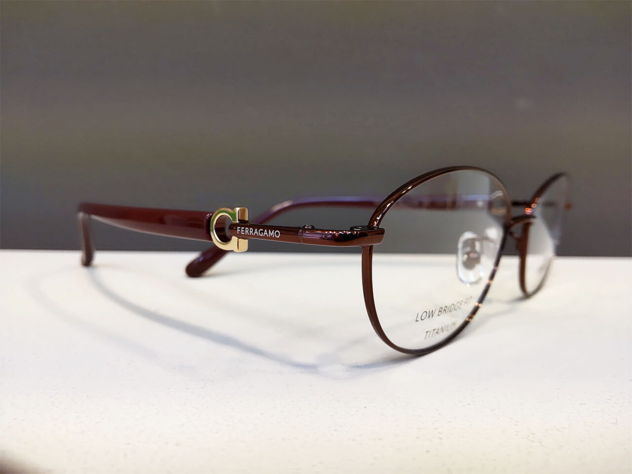 Ferragamo SF2590LB(カラー：603)